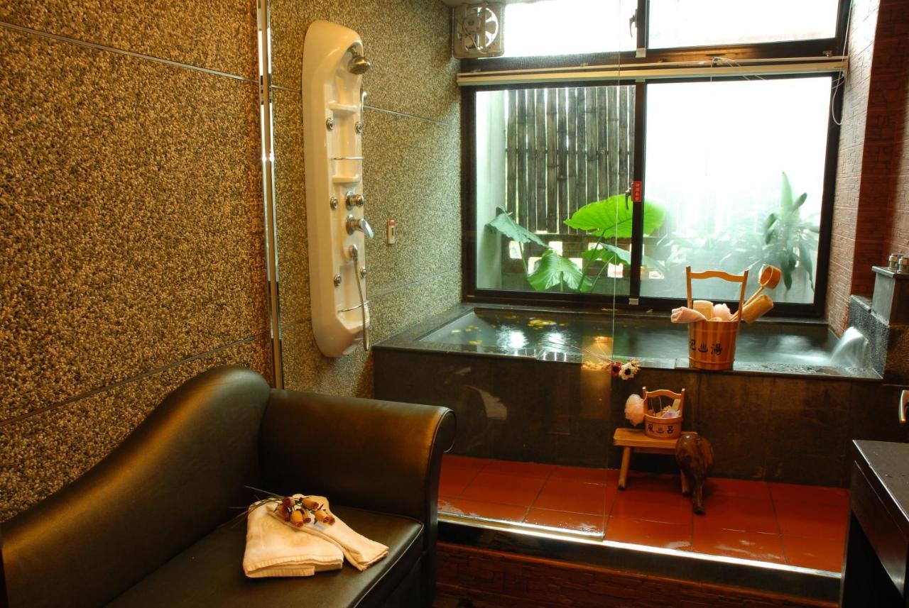 A-San Hot-Spring Hotel Цзяосі Екстер'єр фото