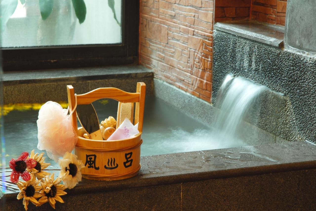 A-San Hot-Spring Hotel Цзяосі Екстер'єр фото